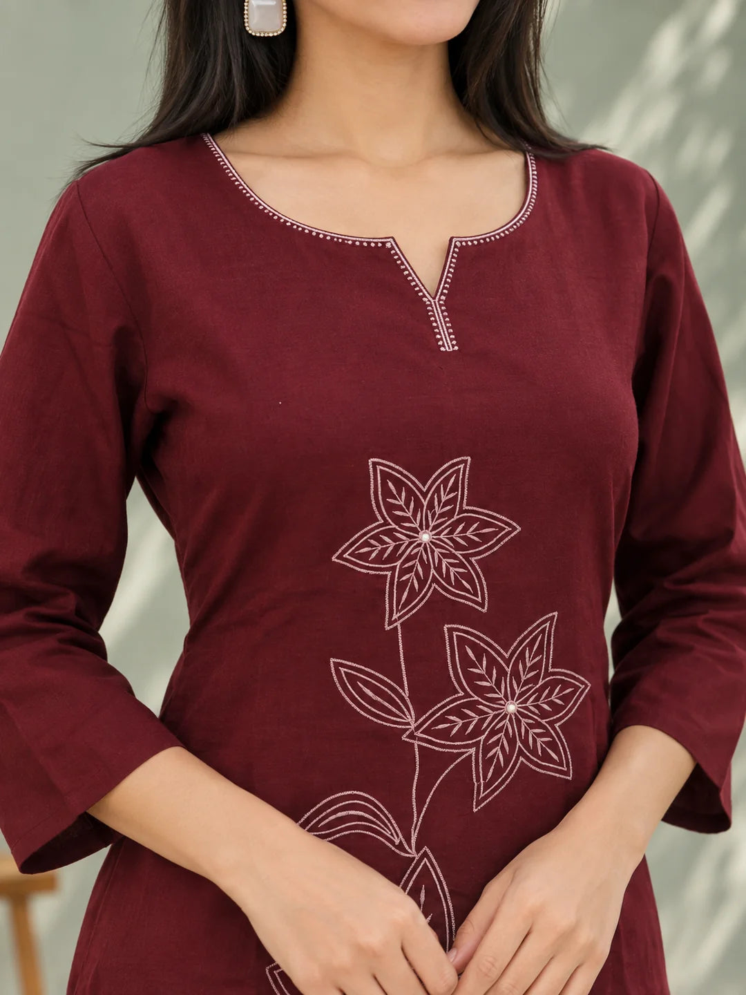 Conjunto Kurta verde pistacho con bordado floral en Mul Chanderi