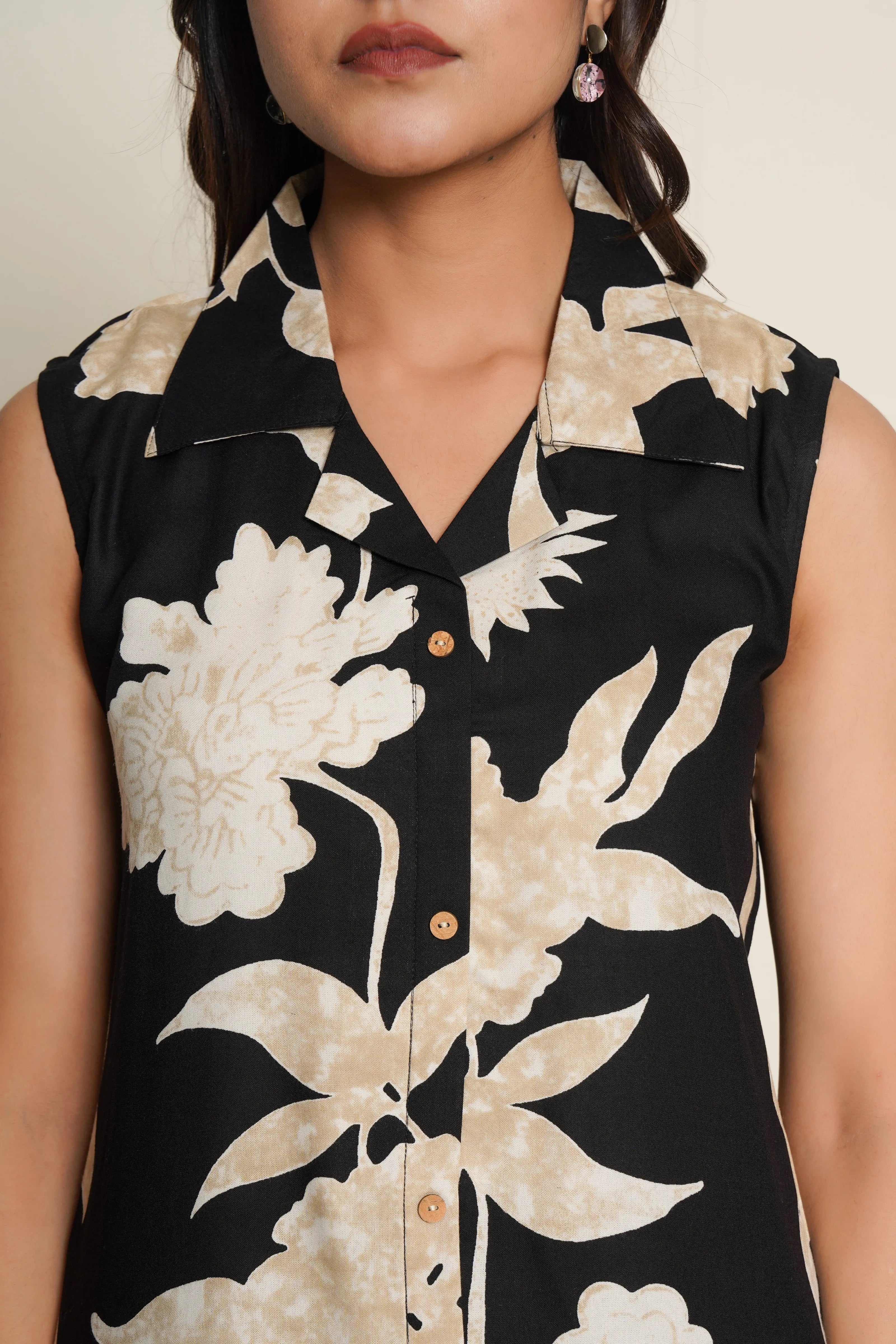 Black & Beige Floral Kurta Set