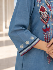Conjunto de dos piezas de denim lavado azul en tela vaquera de algodón