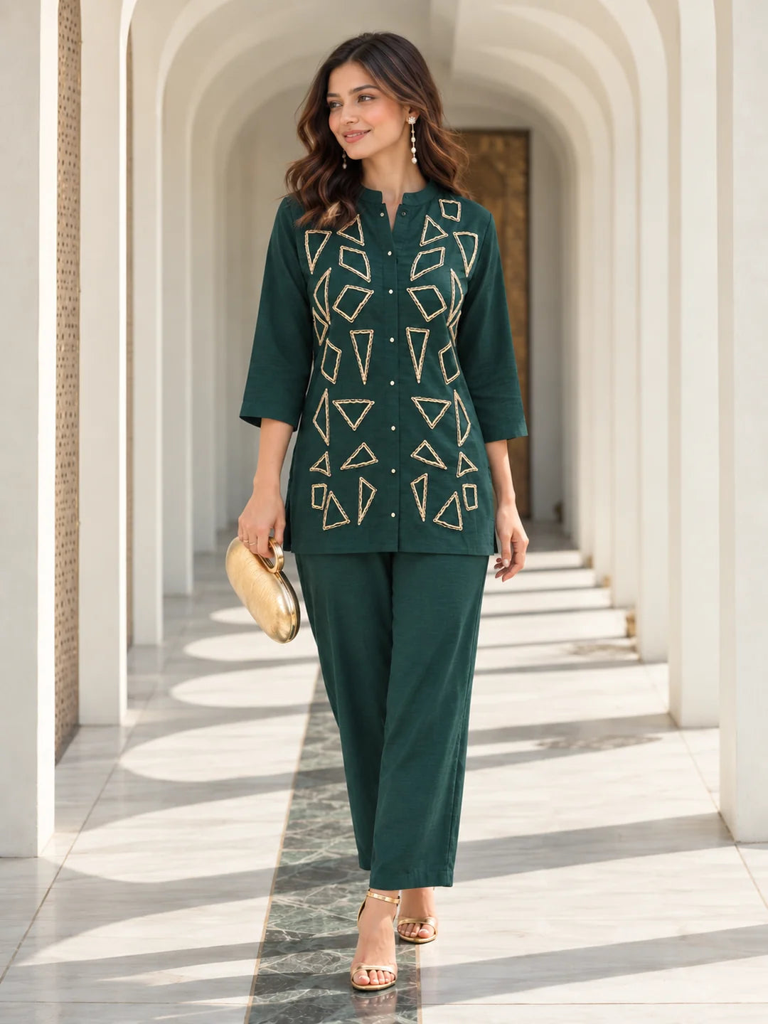 EmeraldKurtiinSunlitArches_1__result.webp