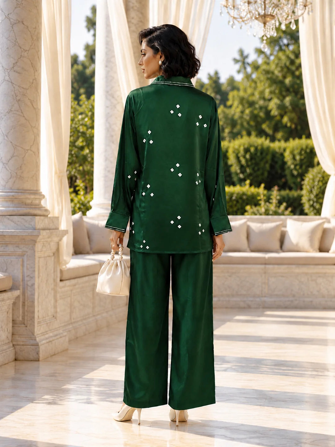 EmeraldSatinEleganceontheTerrace_1__result.webp