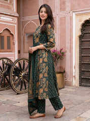 Emerald Green Printed Kurta Set & Dupatta in Cotton