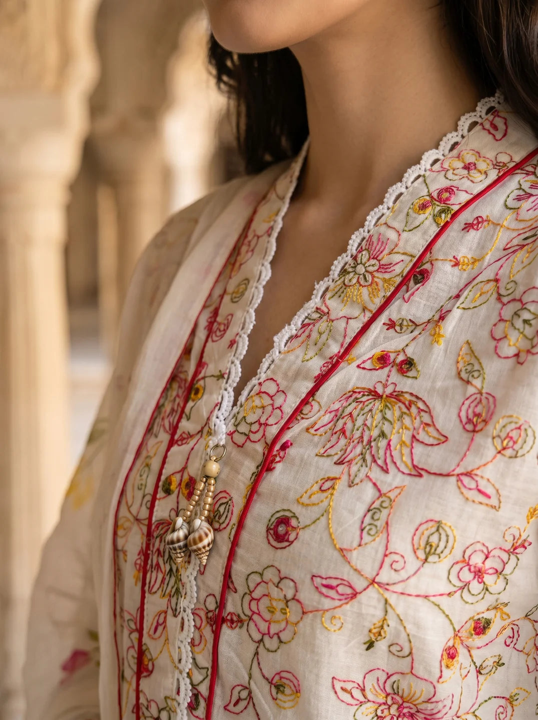 White Embroidered Kurta Set with Dupatta in Cotton