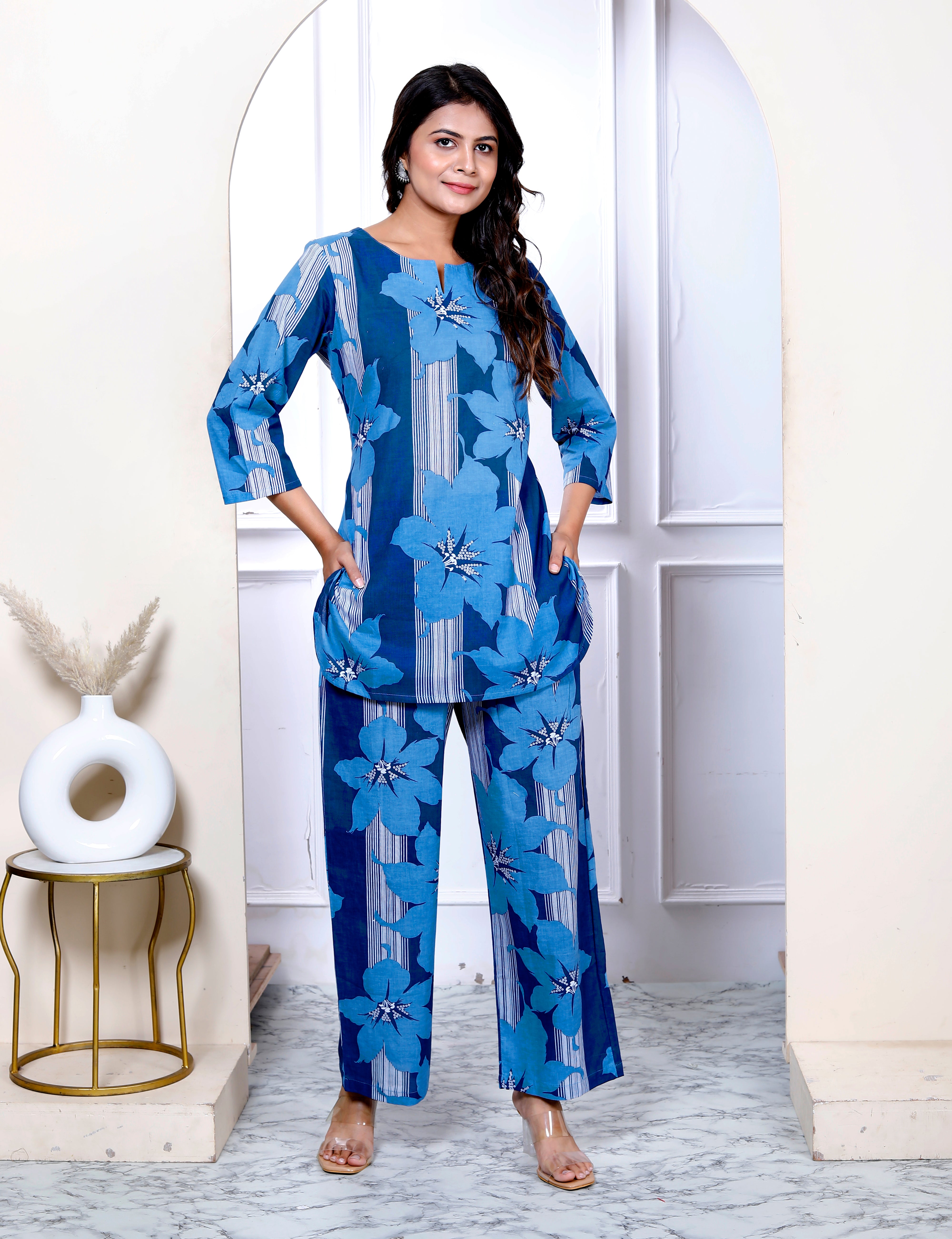 Navy Blue Cotton Cambric Floral Print Kurta With Pant