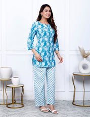 Blue Cotton Botanical Printed Kurta With Pant