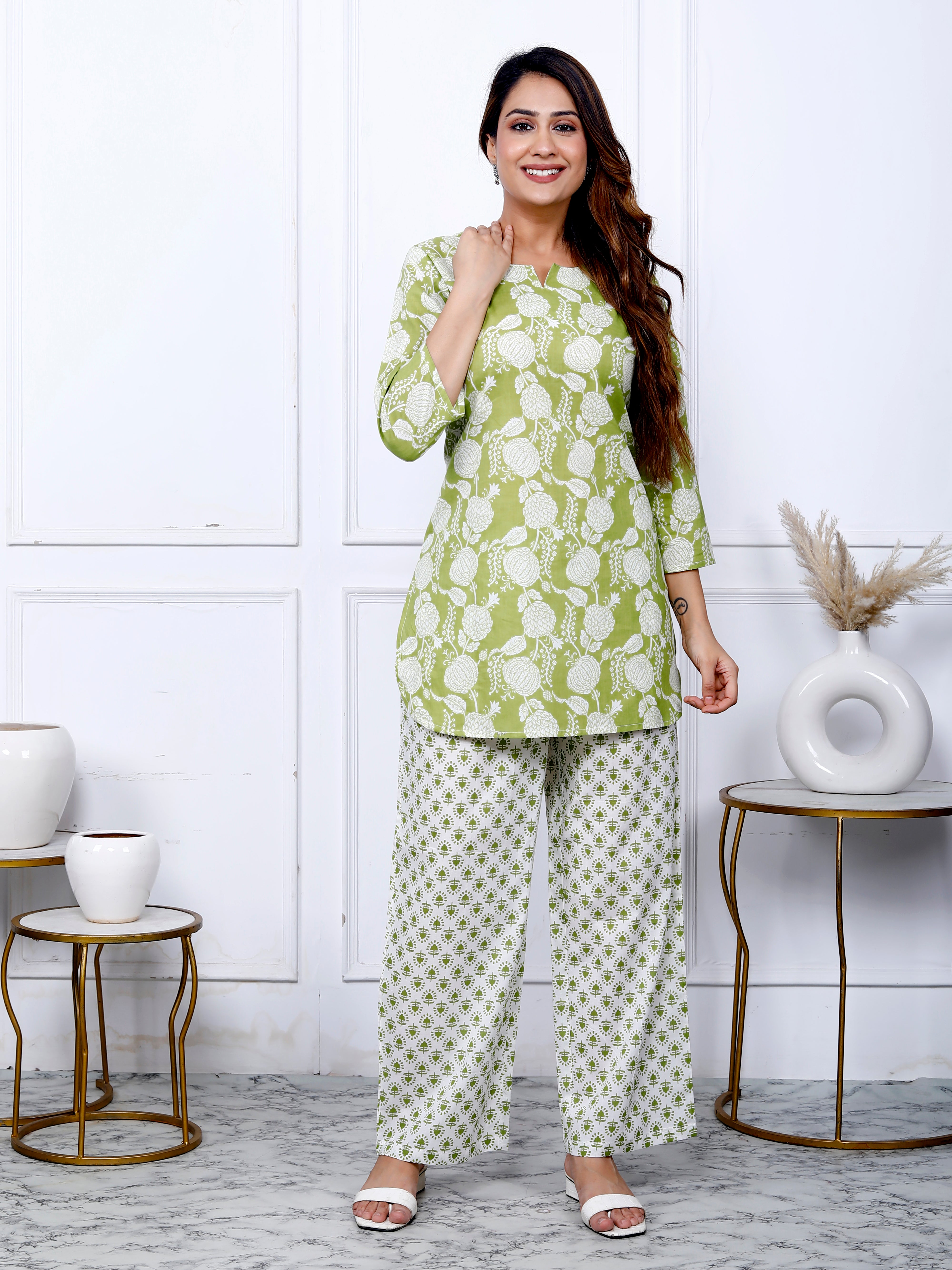 Sage Green Cotton Botanical Printed Kurta With Pant