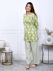 Sage Green Cotton Botanical Printed Kurta With Pant