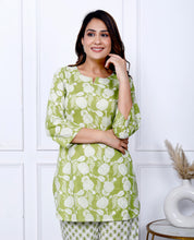 Sage Green Cotton Botanical Printed Kurta With Pant