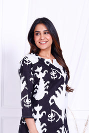 Black Abstract Printed Cotton Short Kurta Set