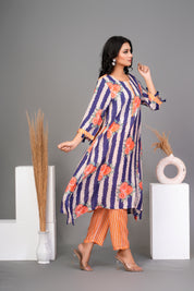 Beige/Navy Blue Bold Floral Printed Muslin Kurta Set