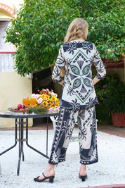 Black & Off-White Coconut Tree Abstract Printed Crepe Co-ord Set