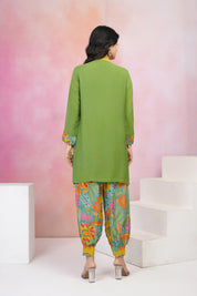 Parrot Green Muslin Co-Ord Set with Mirror Work & Tassel Details