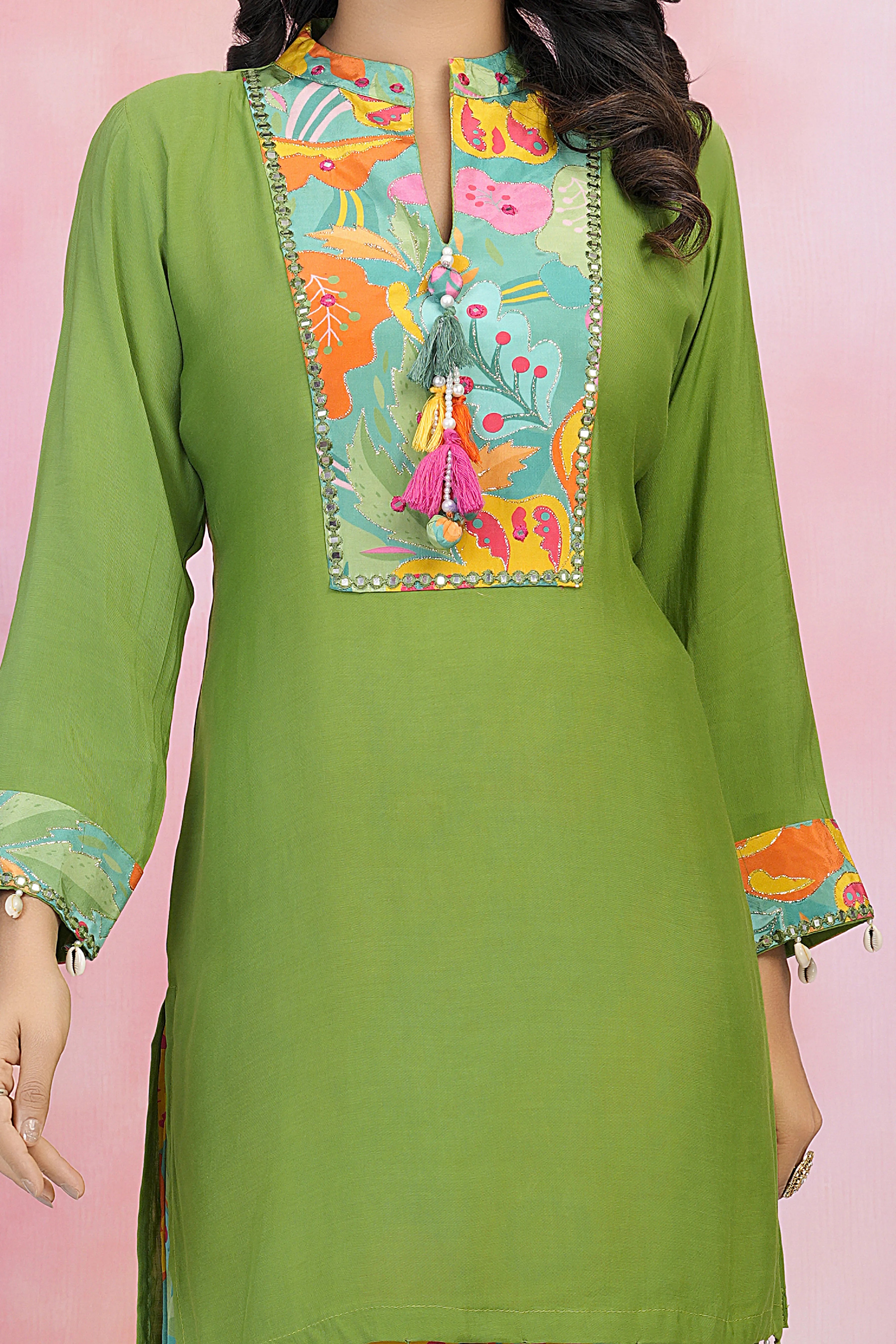 Parrot Green Muslin Co-Ord Set with Mirror Work & Tassel Details