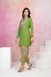 Parrot Green Muslin Co-Ord Set with Mirror Work & Tassel Details