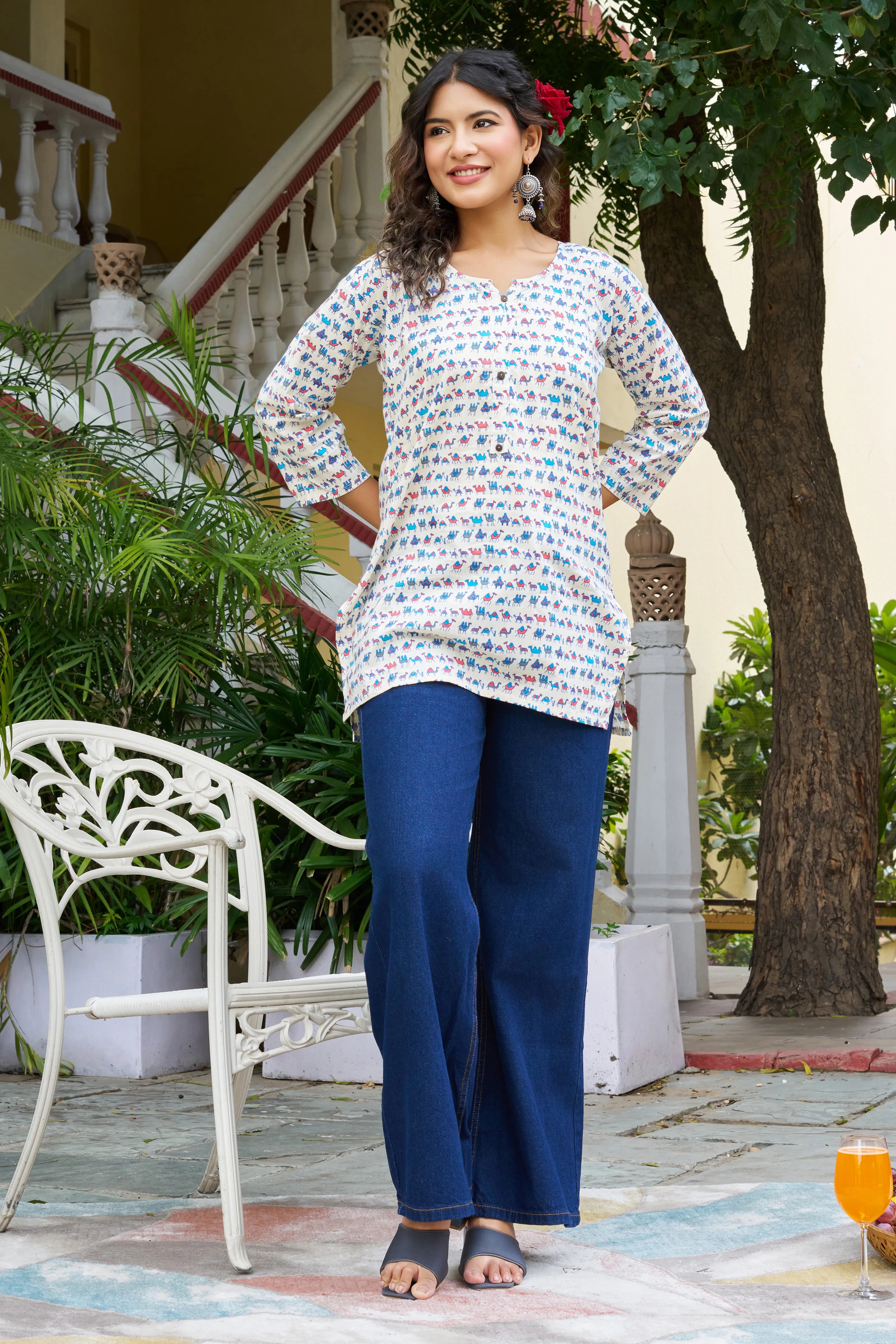 Cream Base Warli Camel Motif Cotton Kurta