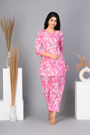 Pink Floral Printed Cotton Kurta With Pant