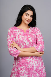 Pink Floral Printed Cotton Kurta With Pant