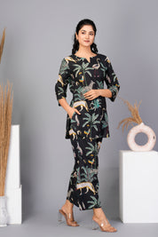 Black Floral Printed Cotton Kurta With Pant