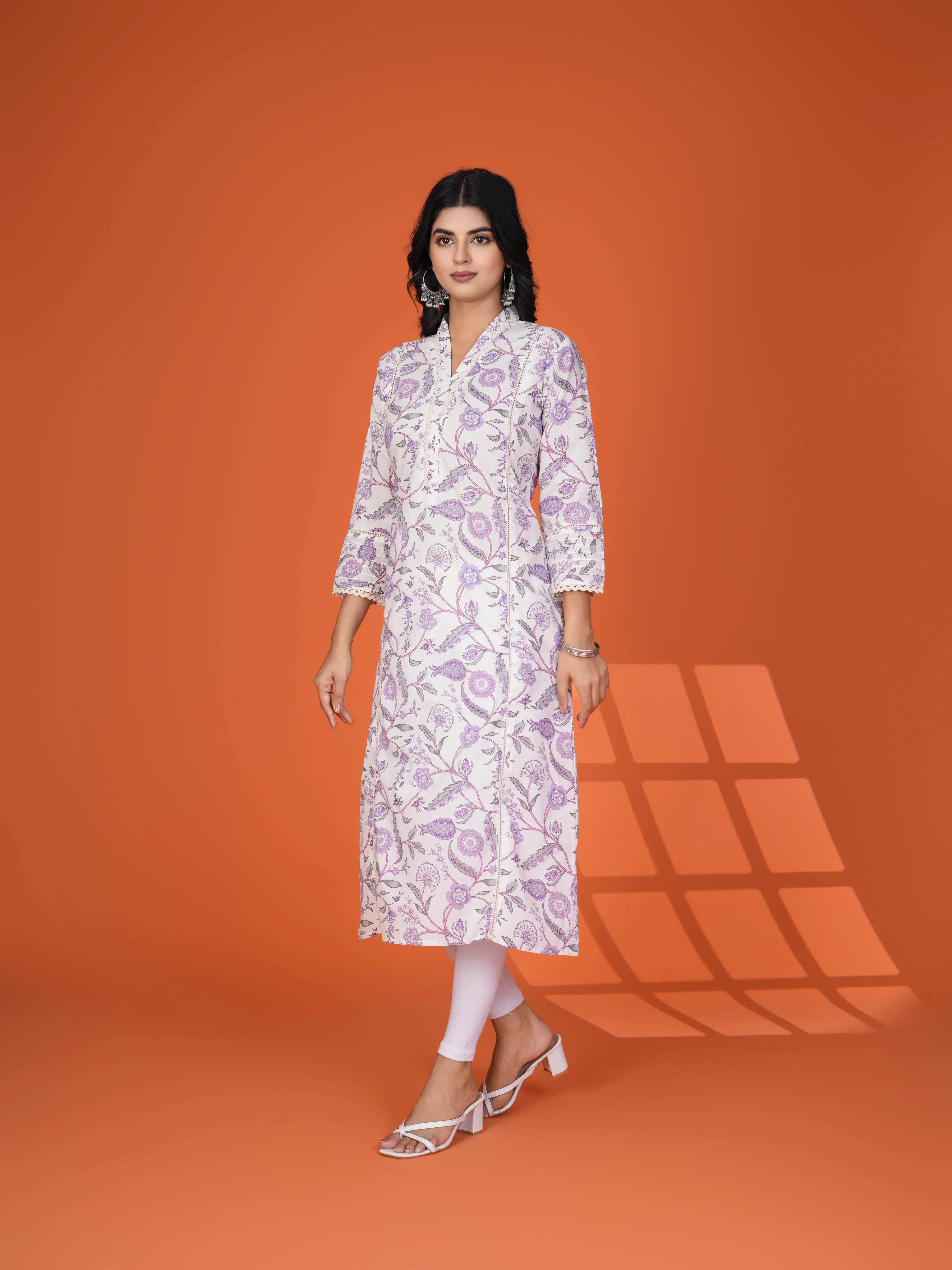 Lavender Lace Detailed Floral Pleated Kurti in Cotton Cambric