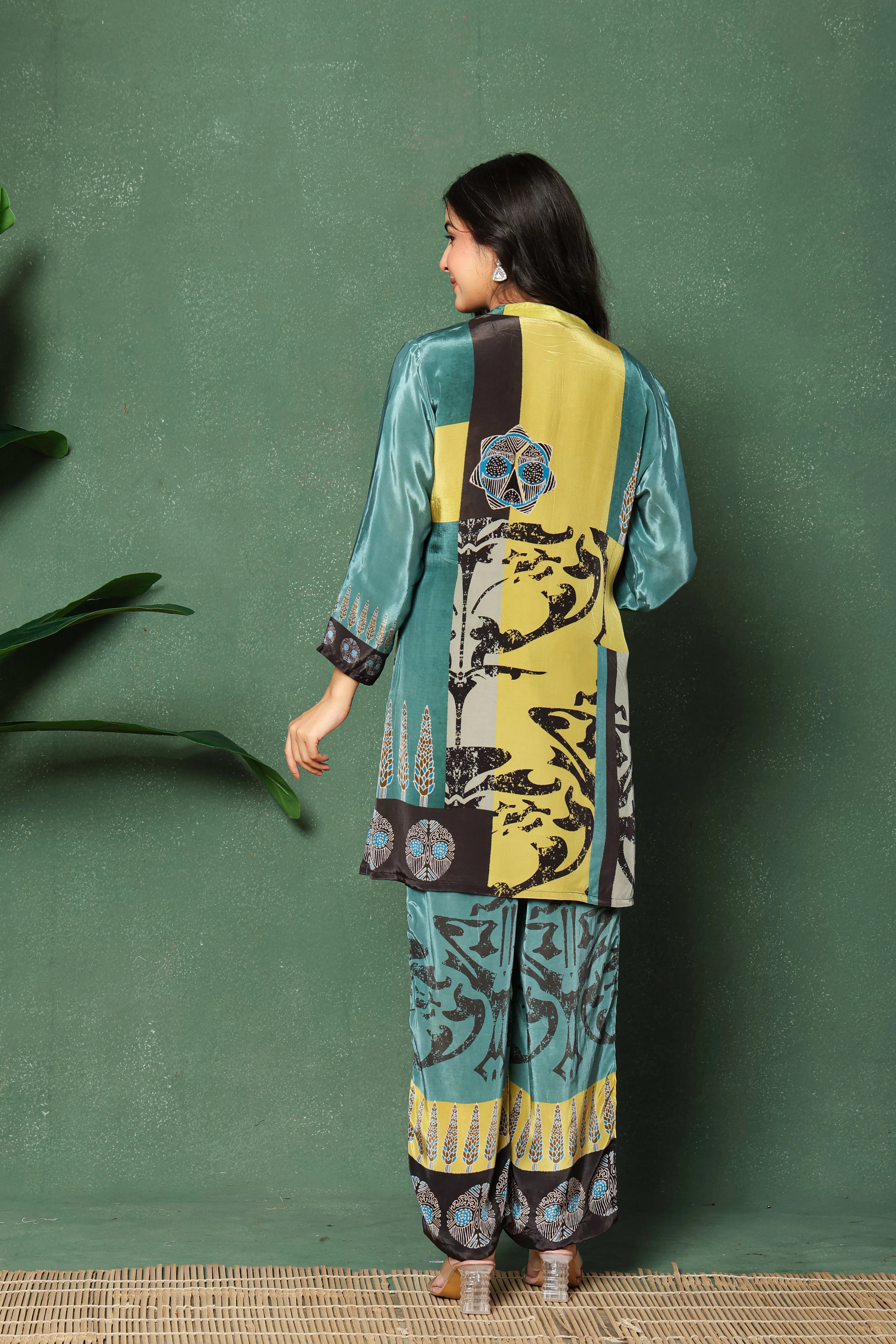Lime & Sage Abstract Print Crepe Co-ord Set