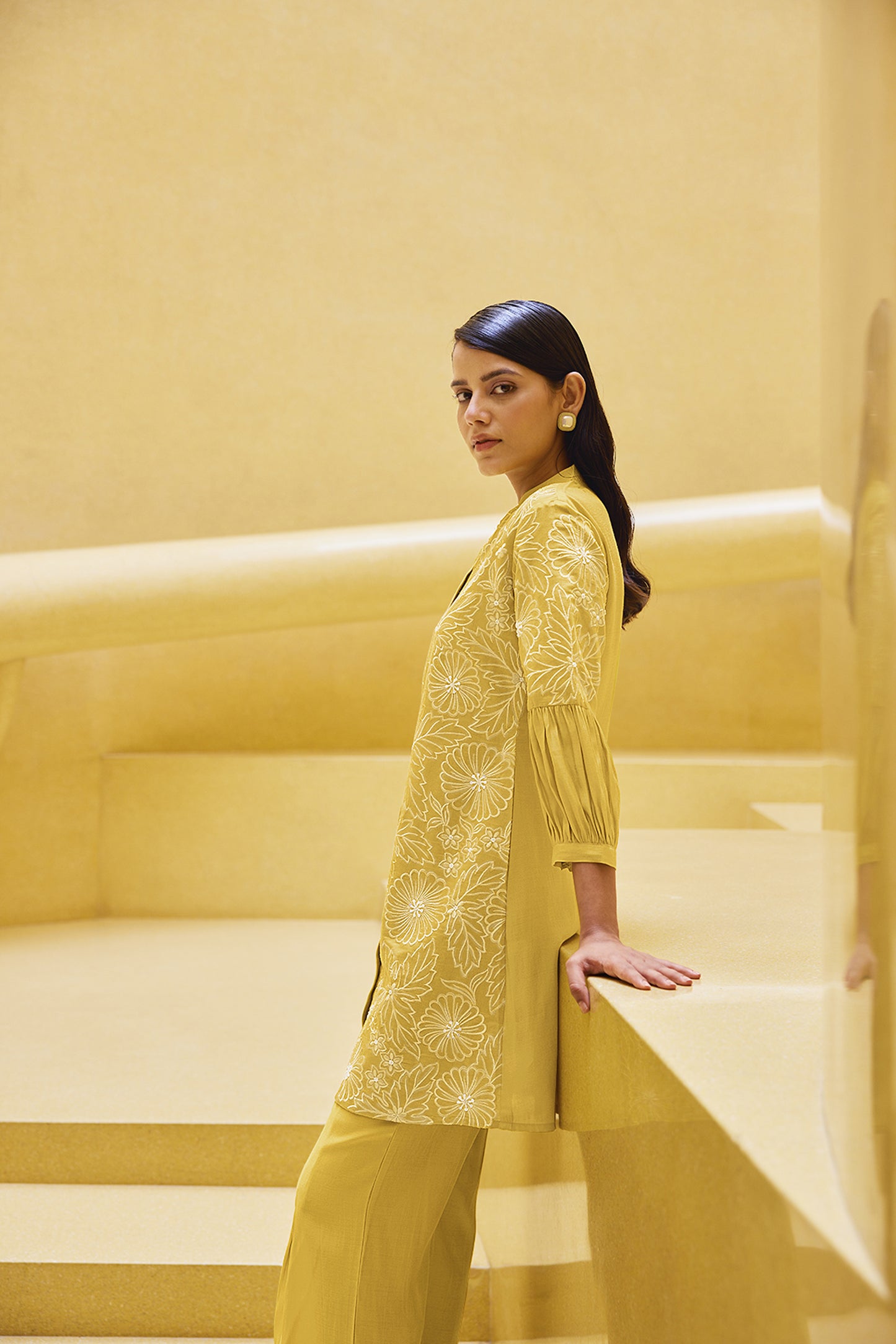 Yellow Embroidered Viscose Tunic With Flared Pant