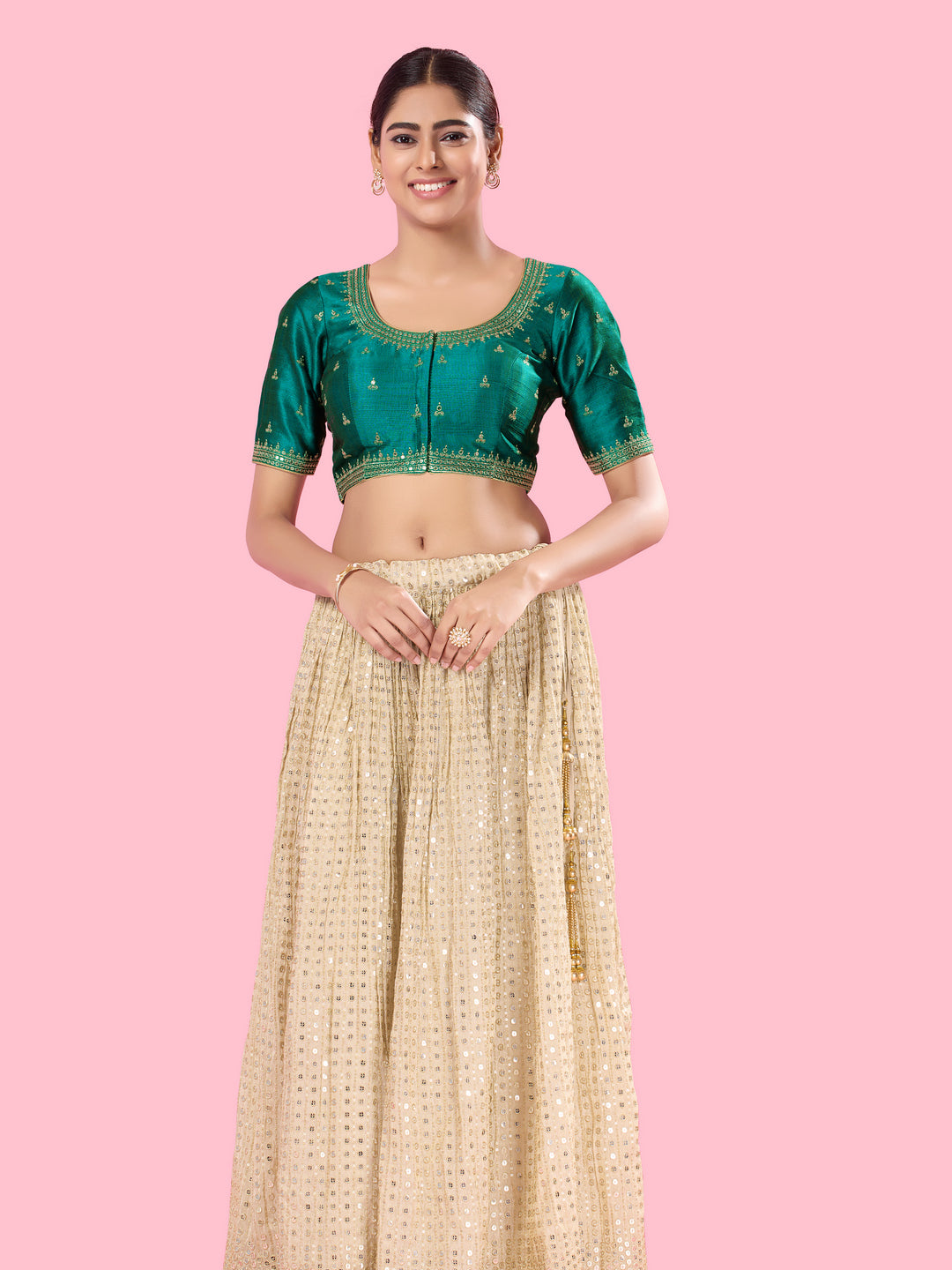 Round Neck Machine Embroidery Wedding Wear Blouse
