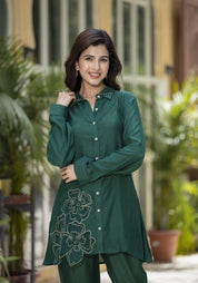 Chitrali Peacock Green Embroidered Muslin Tunic and Trouser Co-Ord Set - Kaftanize