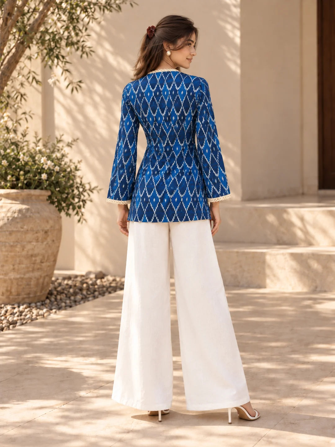 MediterraneanCourtyardFashionPortrait_1__result.webp