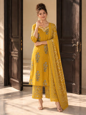 Yellow Embroidered Neck Floral Buta Kurta Set with Printed Dupatta in Cotton