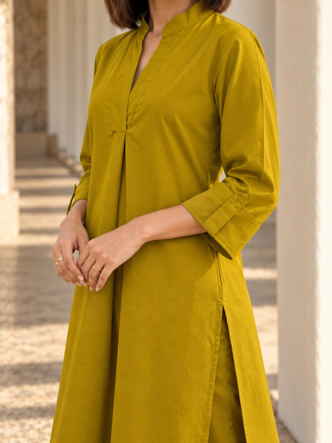 Mehendi Green Deep V Mandarin Collar Kurta Set in Sheeting Cotton