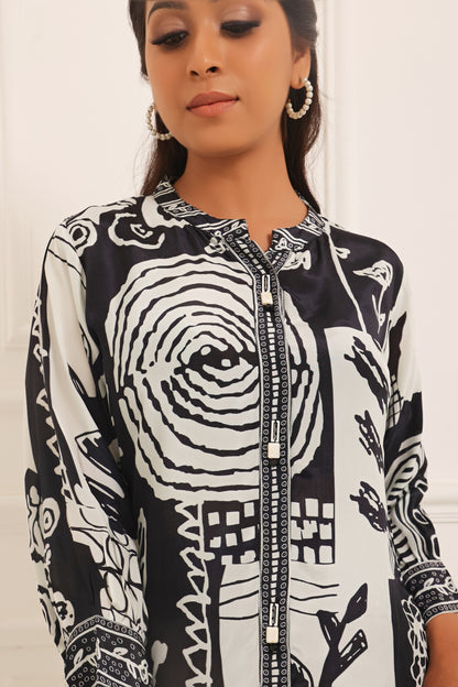 Black & White Abstract Printed Muslin Tunic