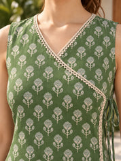 Light Green Angrakha Style Floral Buti Short Kurti in Cotton
