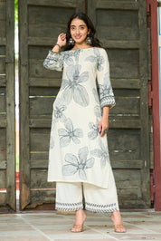 Monochrome Leaf Motif Embroidered Rayon Kurta Set