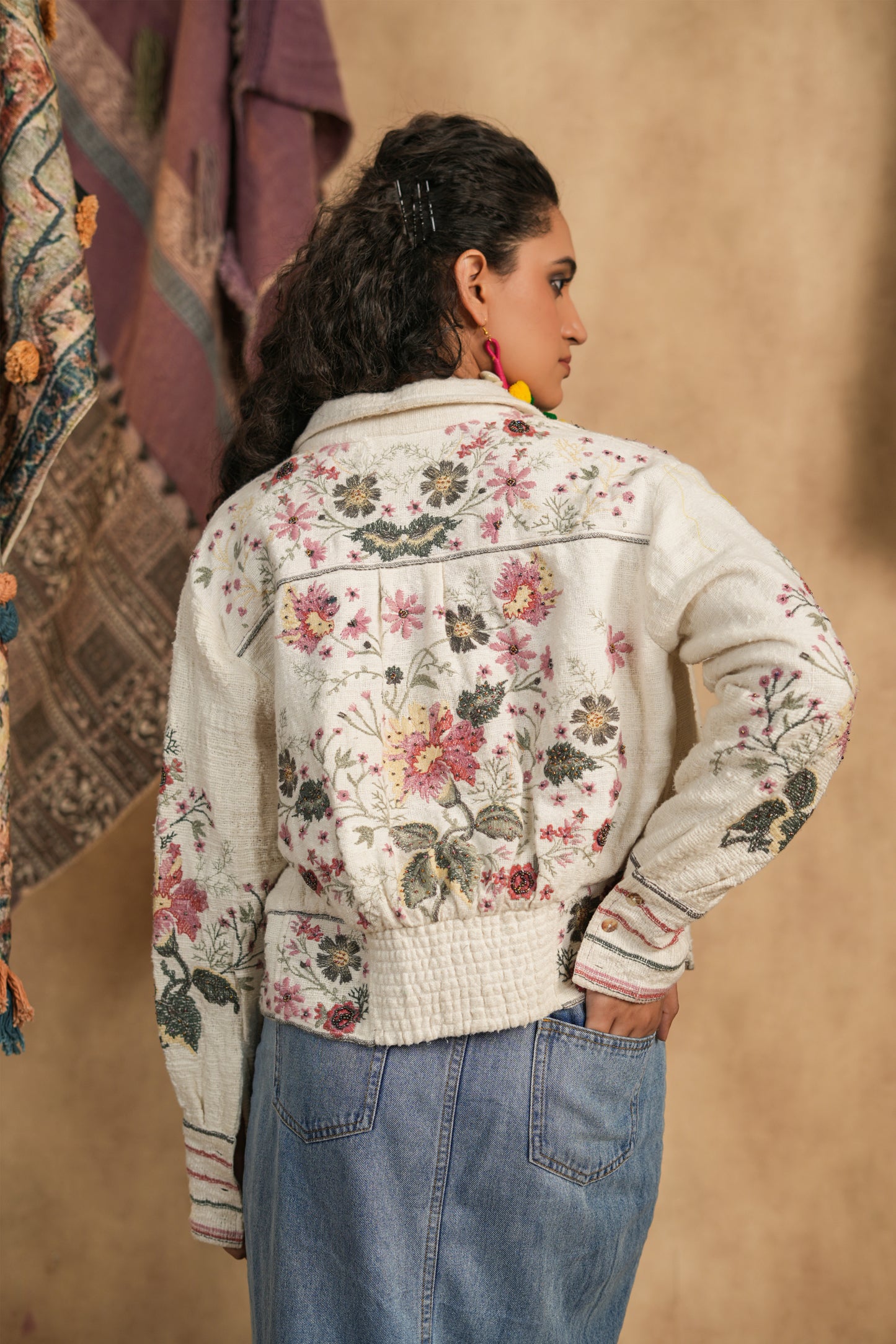 Nivritti Embroidered Cotton Jacket Set