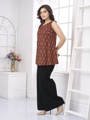 Red Sleeveless Printed Short Kurti in Cotton Cambric