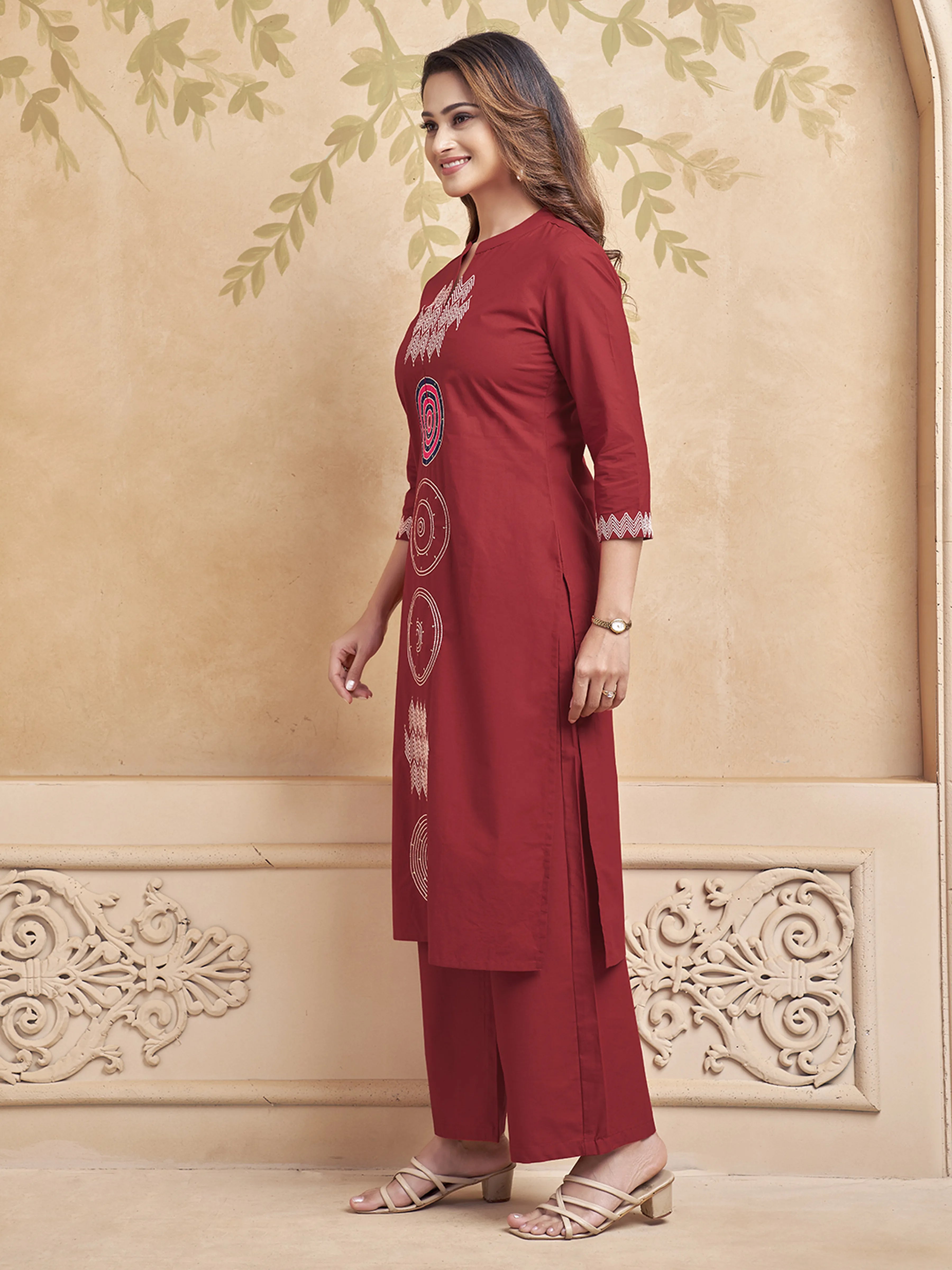 Red Embroidered Kurta Set in Cotton