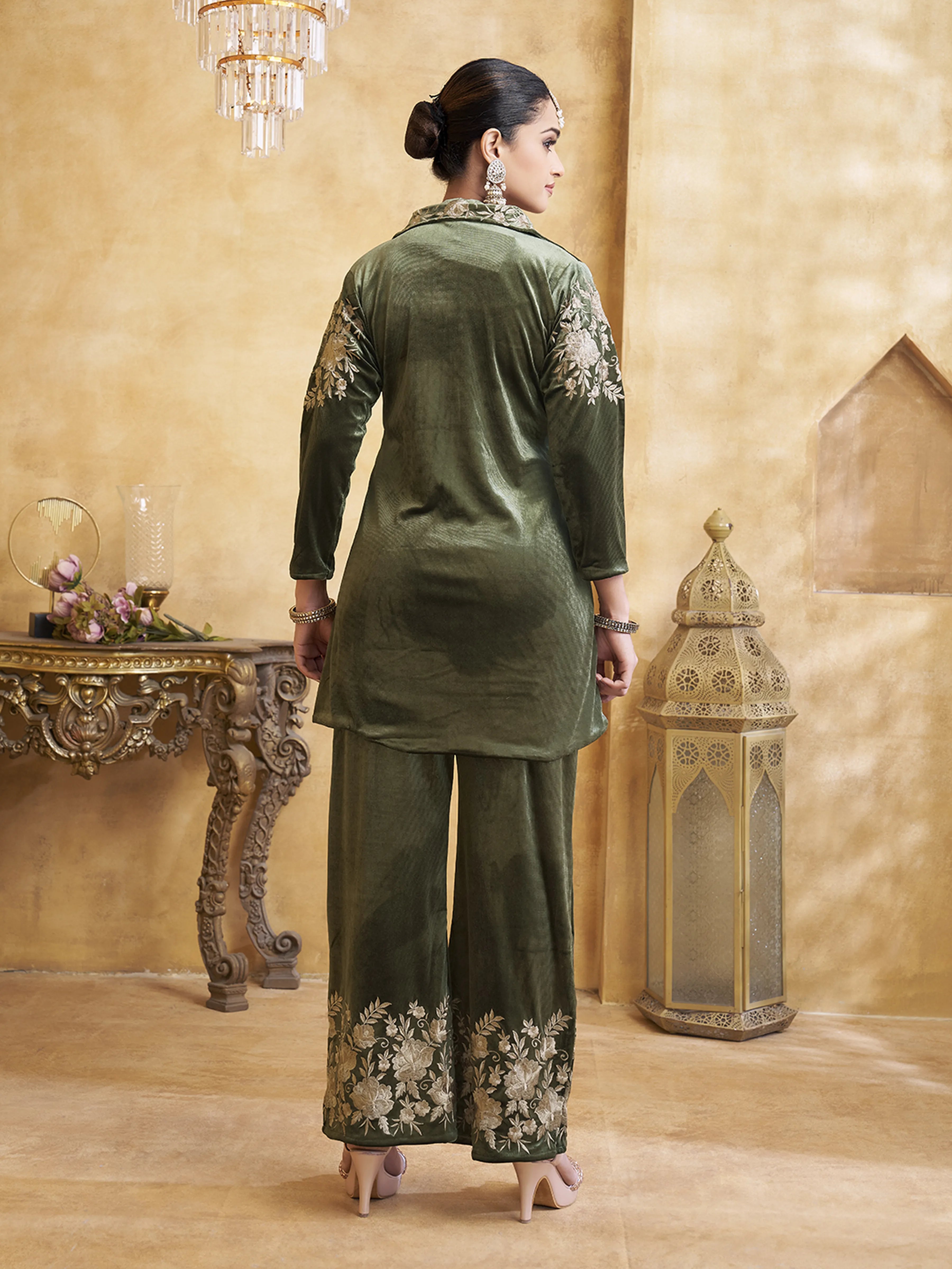 Zari Embroidered Velvet Co-ord Set in Fern Green