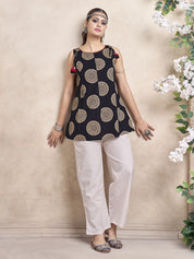 Sleeveless Short Kurti 