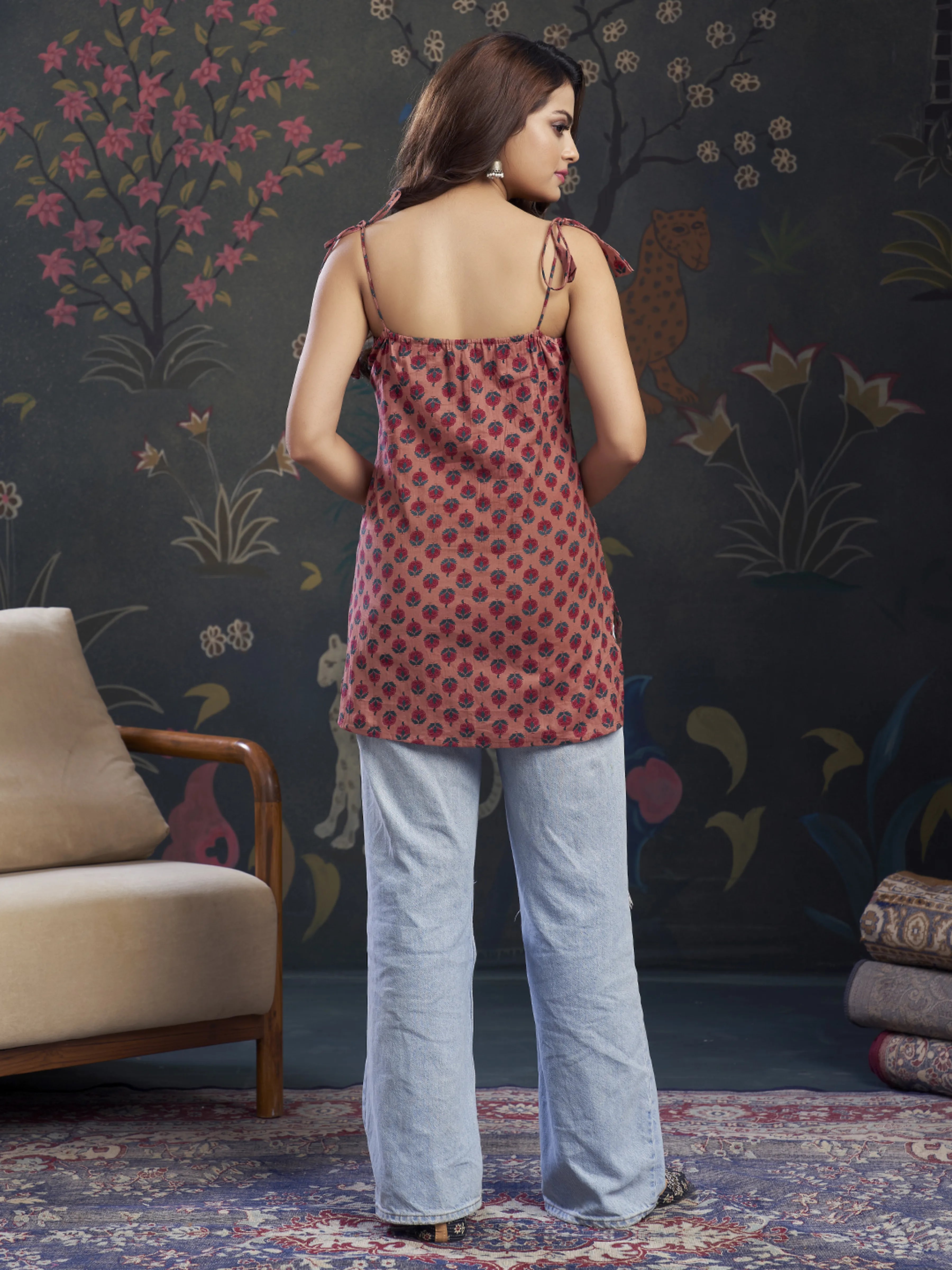 Muted Pink Tie-Knot Shoulder Cotton Short Kurti with Floral Block Print