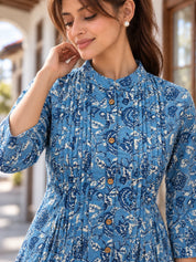 Blue Floral Jaal Pintuck Tunic in Cotton