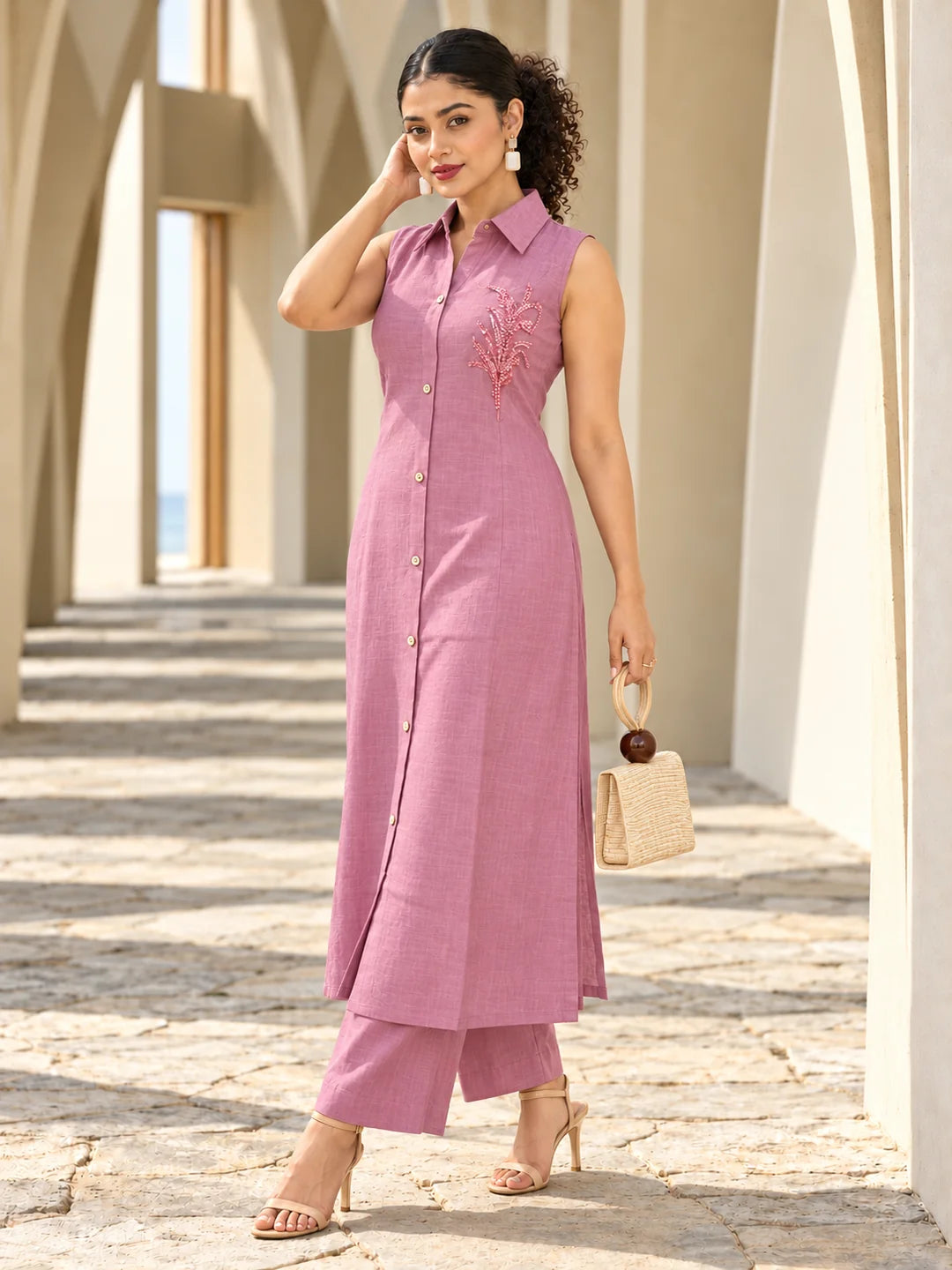 Pink Sleeveless Sequin Detail Kurta Set in Vatican Fabric