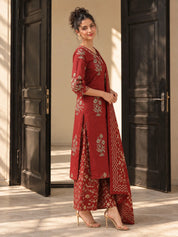Red Embroidered Neck Floral Buta Kurta Set with Printed Dupatta in Cotton