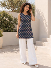 Charcoal Grey Sleeveless 2 Button Front Pleat Floral Buti Short Kurti in Cotton