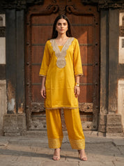 Yellow Kurta Set with V-Neck Lace Detailing & Farsi-Bottom Pants in Crepe