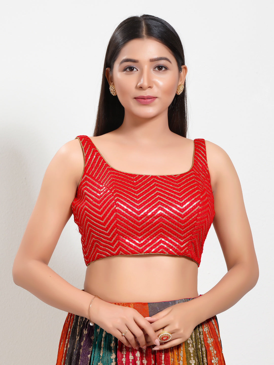 Sequence Zig Zah Thread Round Neck Blouise