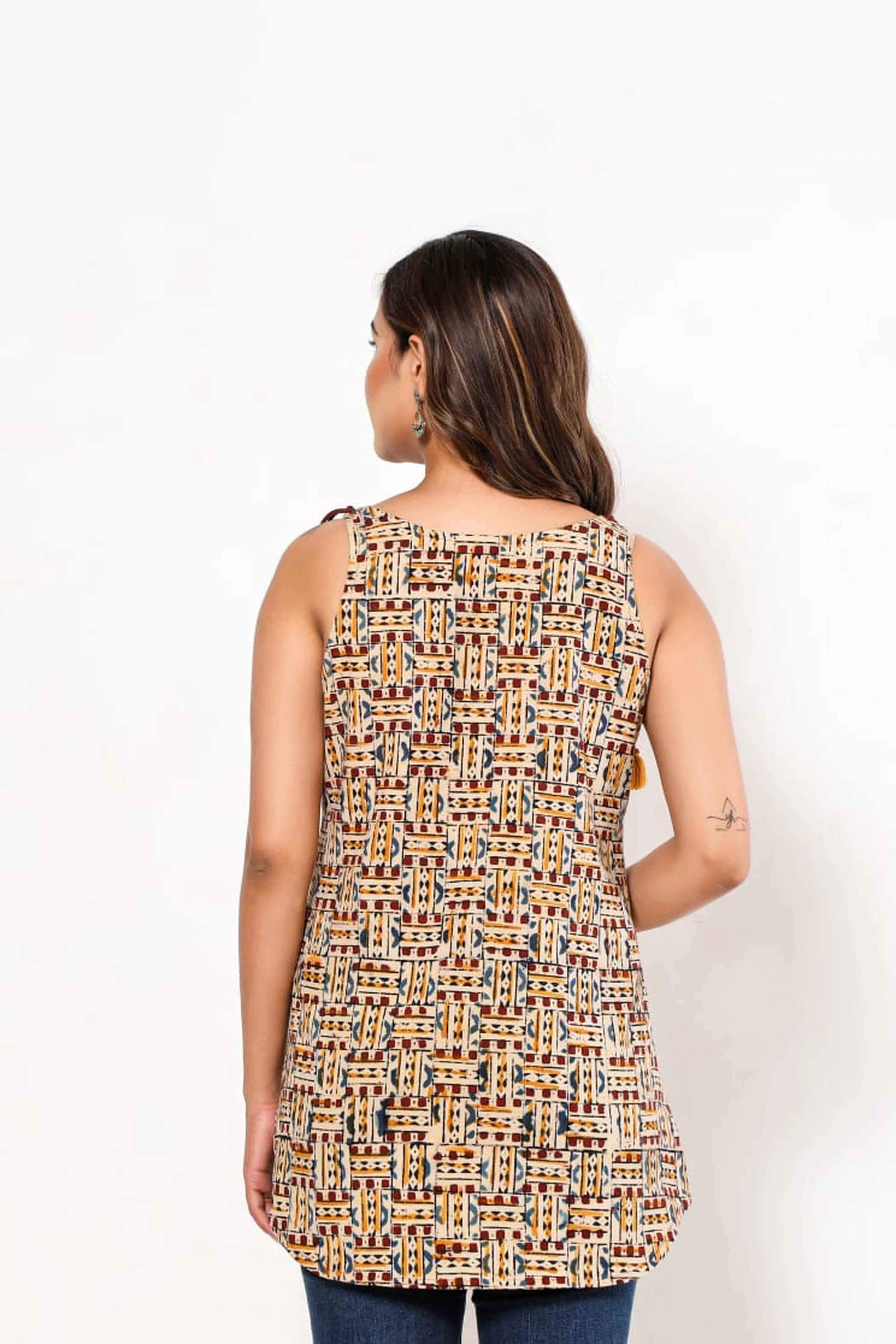 Maroon & Yellow Geometric Sleeveless Cotton Cambric Kurti with Tassels