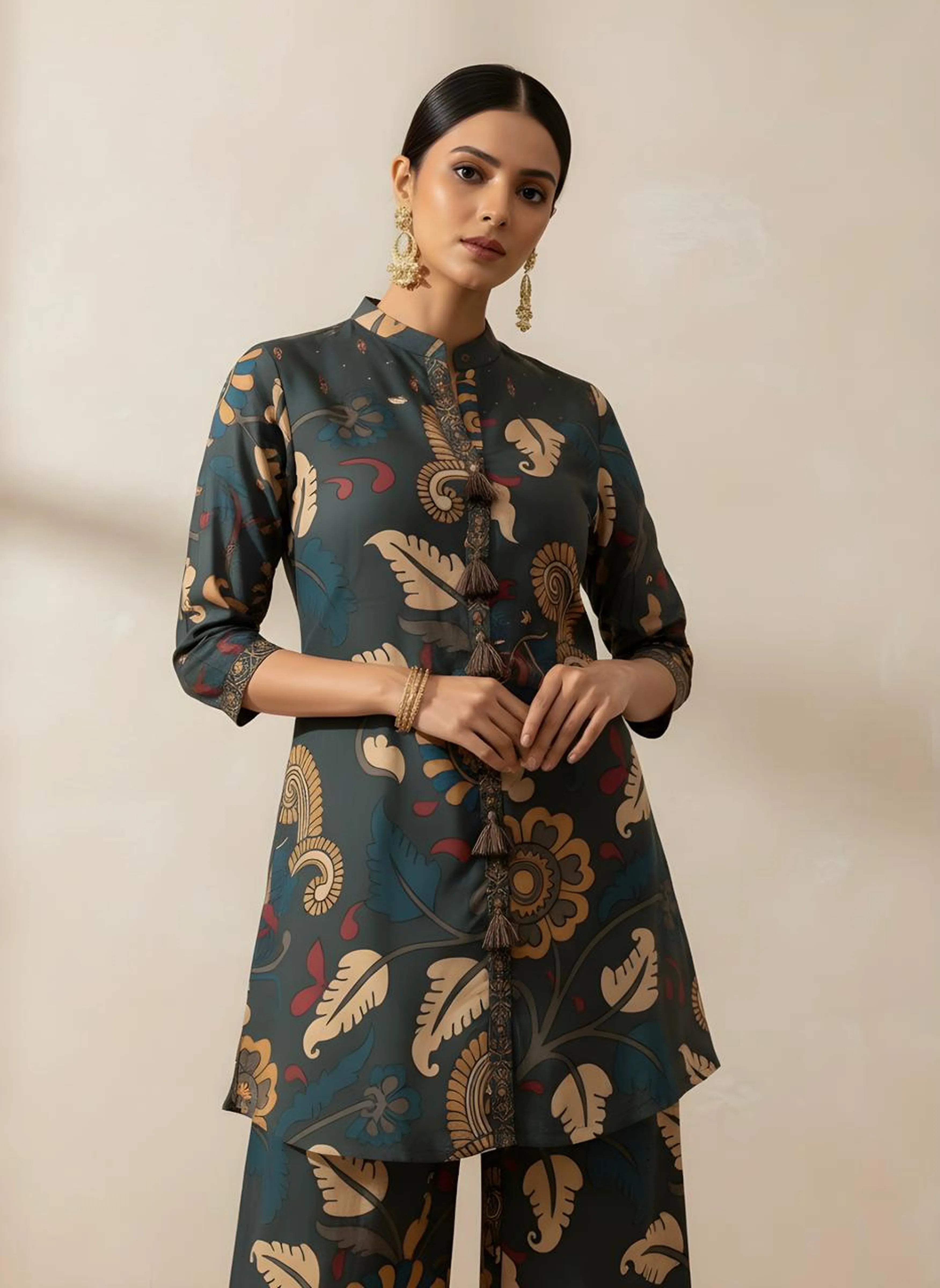 Moss Green Tassel Detailed Co-ord Set in Muslin