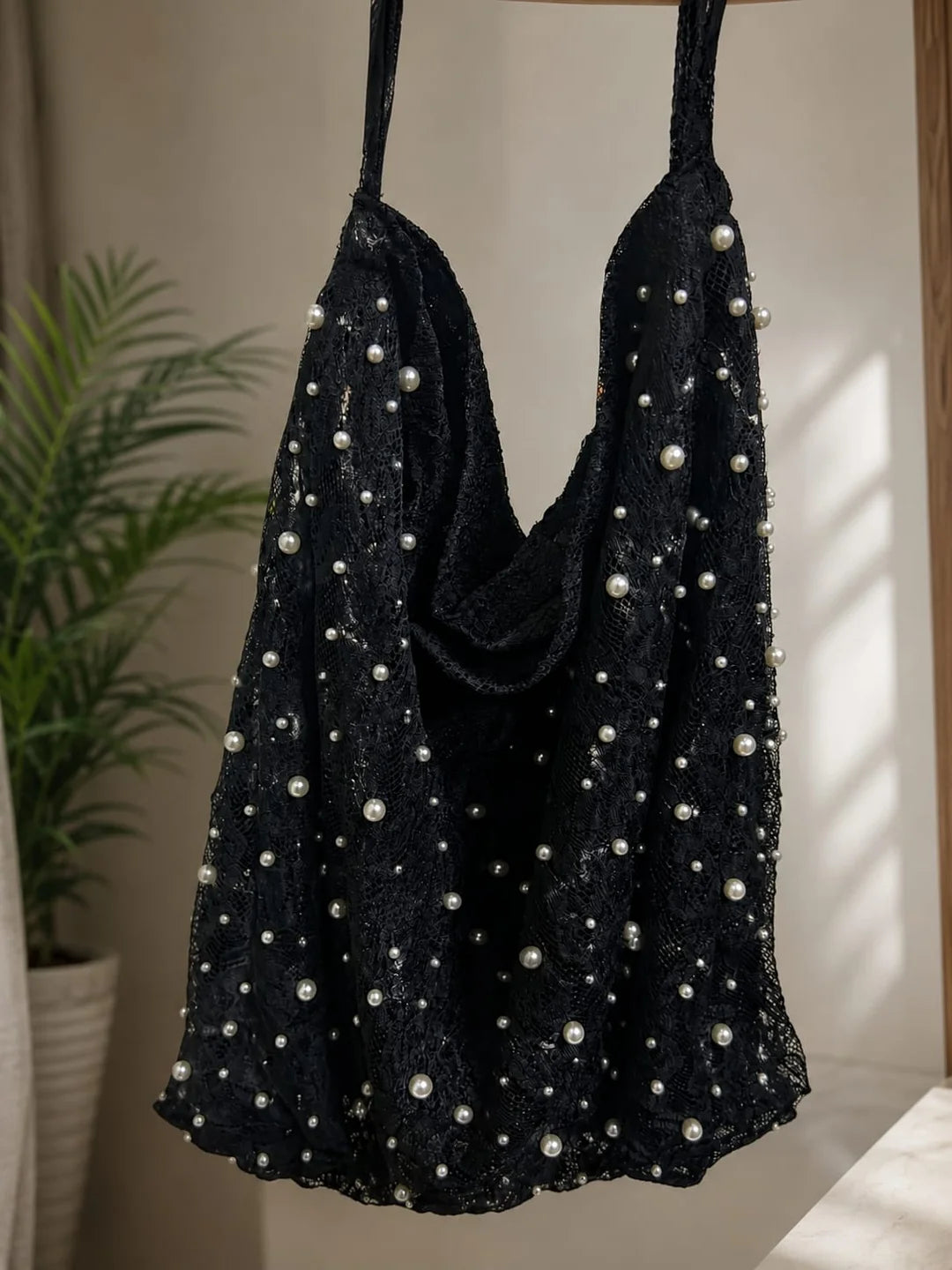 Bagology Black Lace Muse