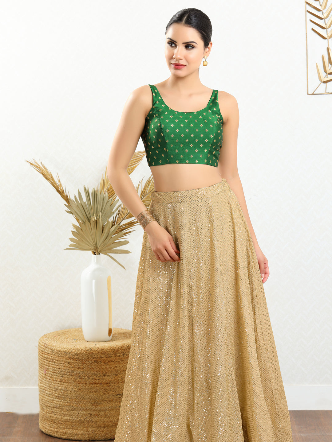Signature Round Neck Butti Sleeveless Blouse