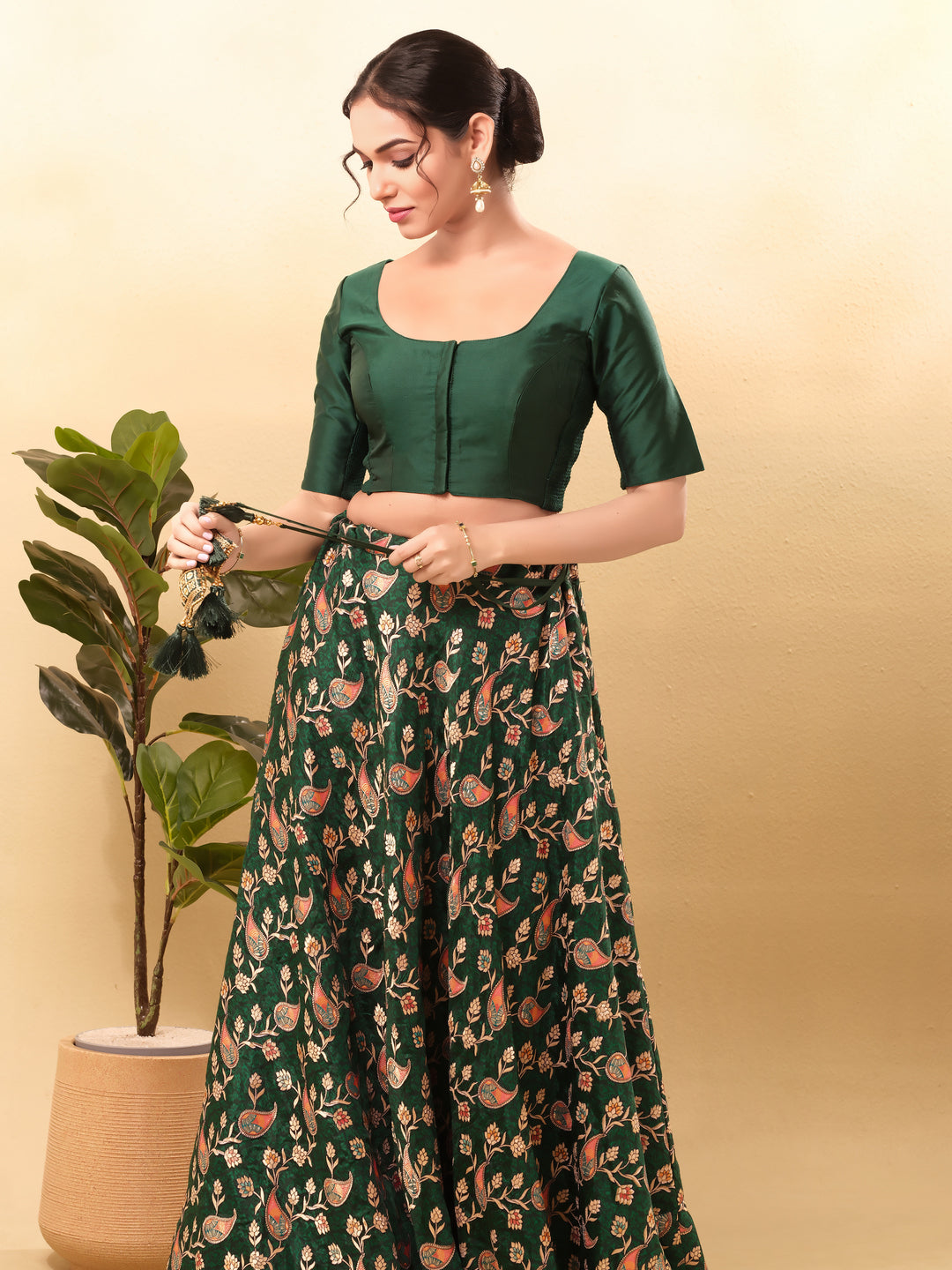 Vamas Flexible Side Stretch Comfort Fit Tafetta Silk Blouse
